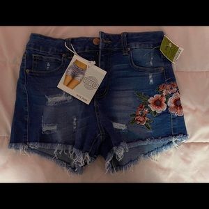 Small jean shorts